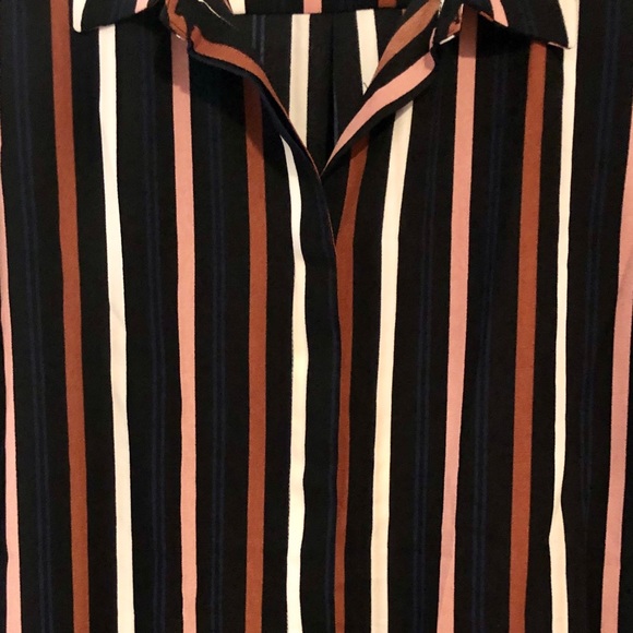 NWOT! | Halogen | Vertical Striped Blouse | Size:M - Picture 5 of 10
